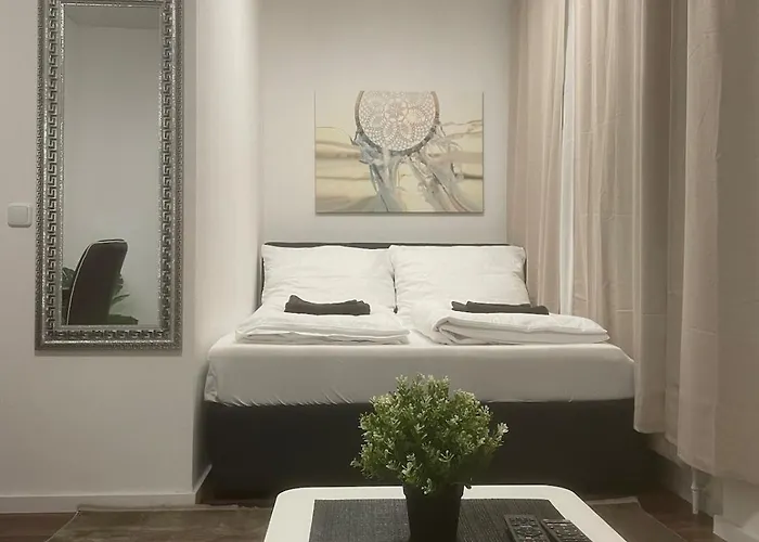 Apartment Near Center